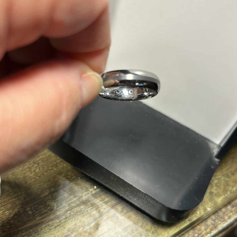 Tungsten ring - Picture 3 of 3